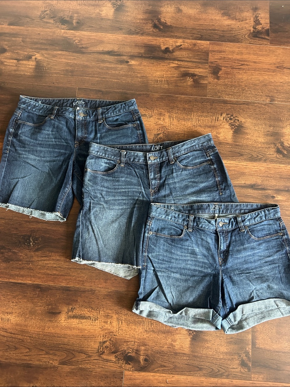 Bundle lot of 3 Ann Taylor LOFT blue denim jean shorts 8/ 29 M